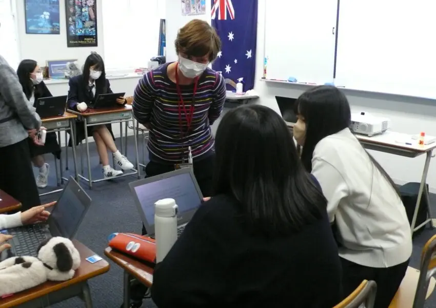 高2英語 ハイレベルスピーキング授業の様子 神奈川学園 高2英語 ハイレベルスピーキング授業の様子 神奈川学園