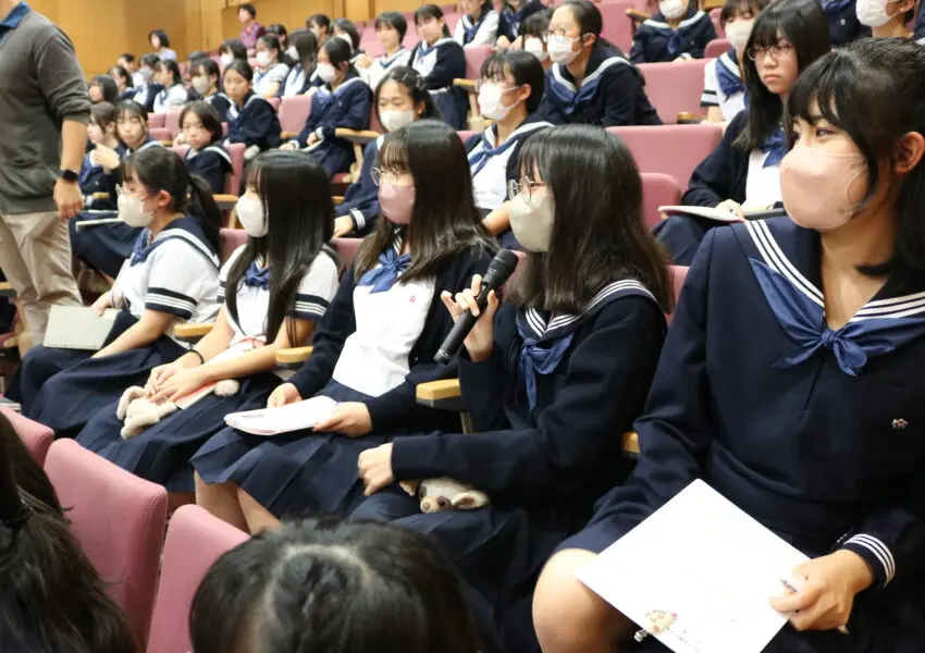 中学1年 市田真理さん講演会 | 神奈川学園