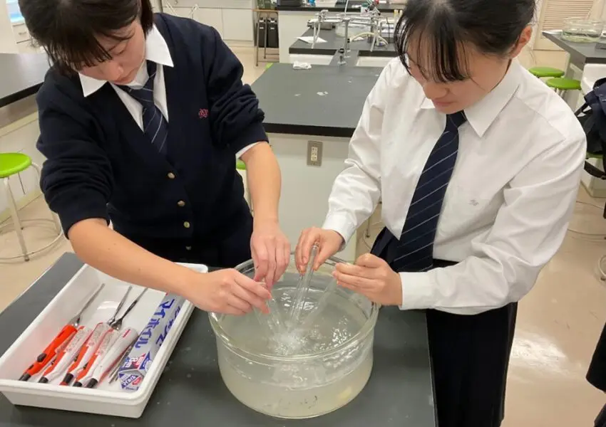 高2化学 鎖式炭化水素の実験 | 神奈川学園