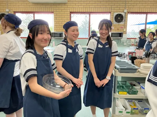 中3海外研修 現地校で楽しく過ごしています | 神奈川学園